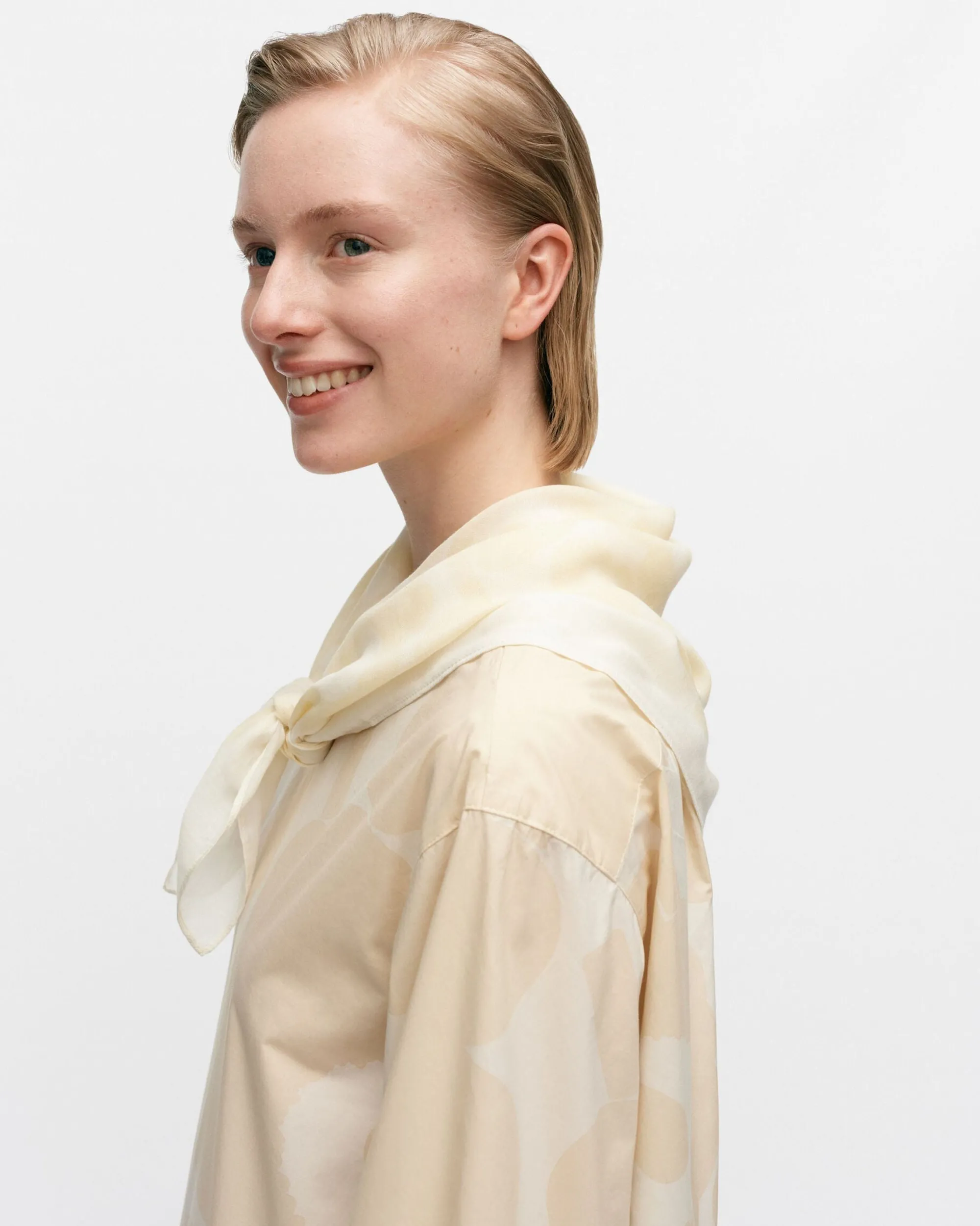 Asusteet Marimekko Huivit^Ihastuttava Unikko Huivi